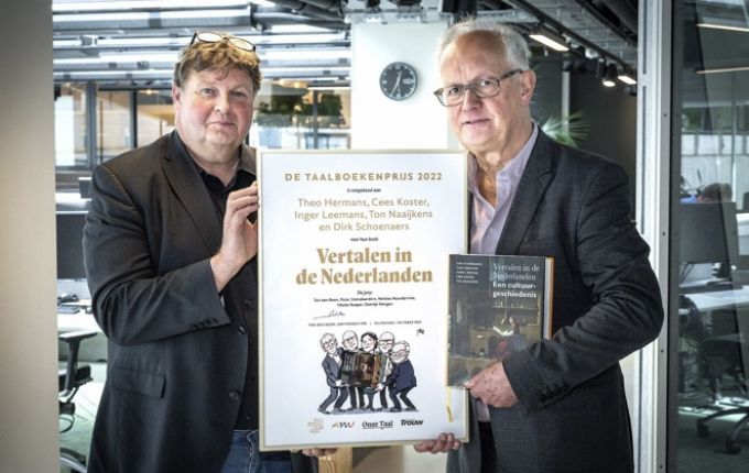 Vertalen in de Nederlanden wint Taalboekenprijs 2022
