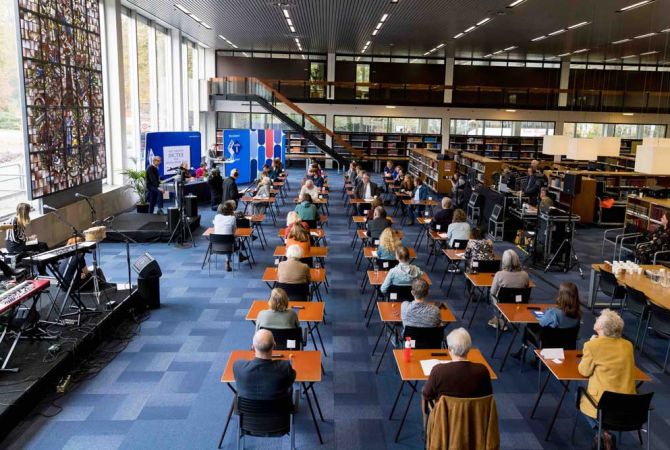 Schrijf mee met het Groot Dictee vanuit je bibliotheek